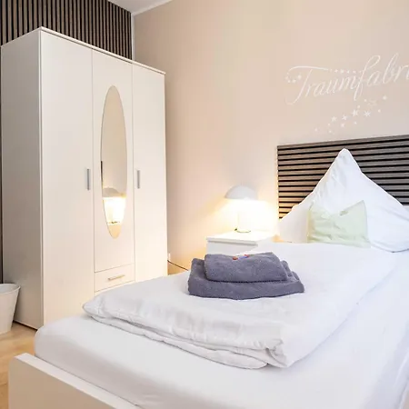 Grosse Komfortwohnung Mit Terrasse & Balkon, 2 Schlafzimmer, Ruhige Lage * Essen